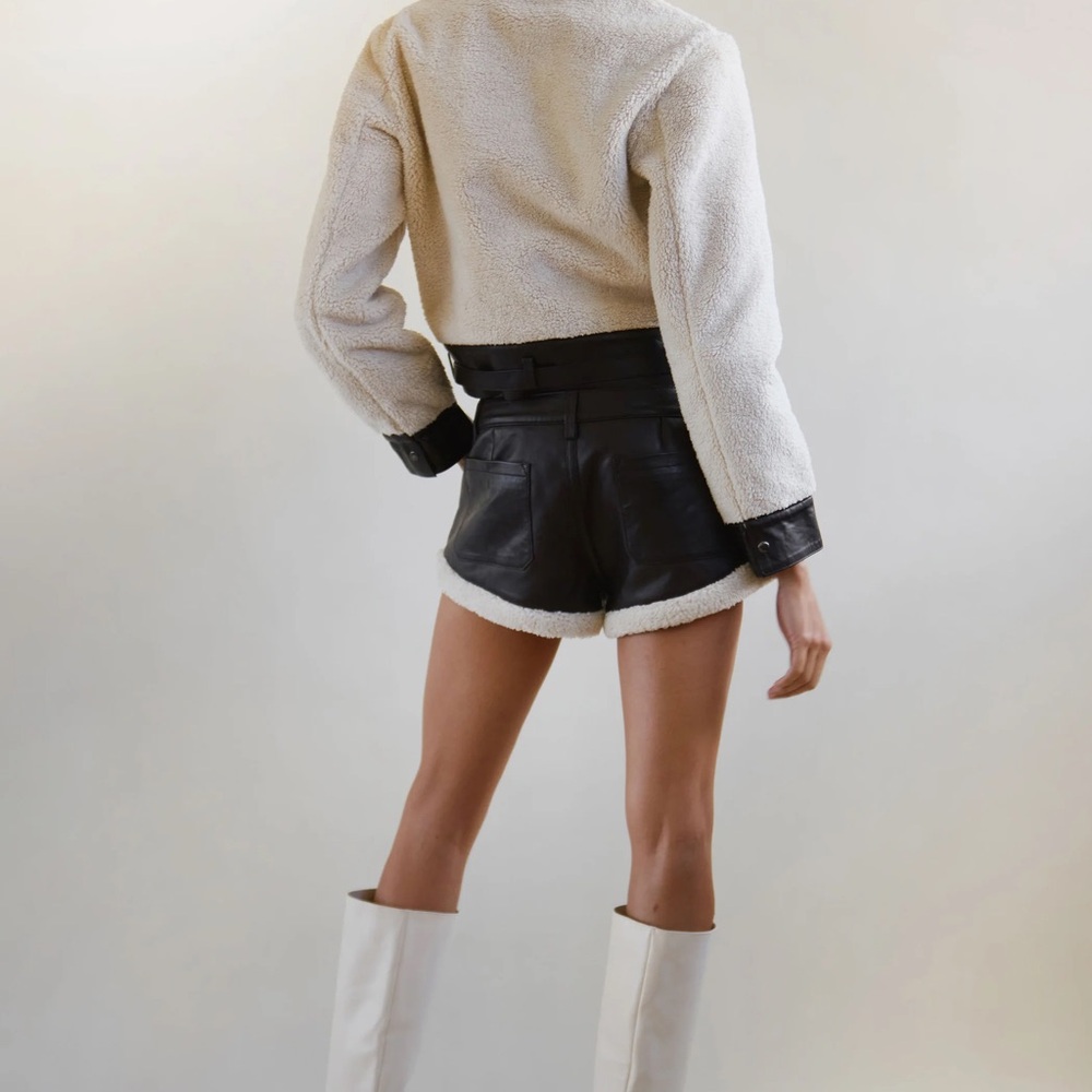 Understated Leather Faux Shearling Leather Shorts Vintage Brown Size S NWT - Picture 8 of 8